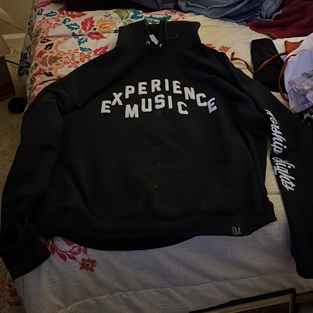 Black hoodie size 2x